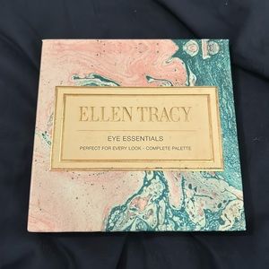 Ellen Tracy eye shadow palette